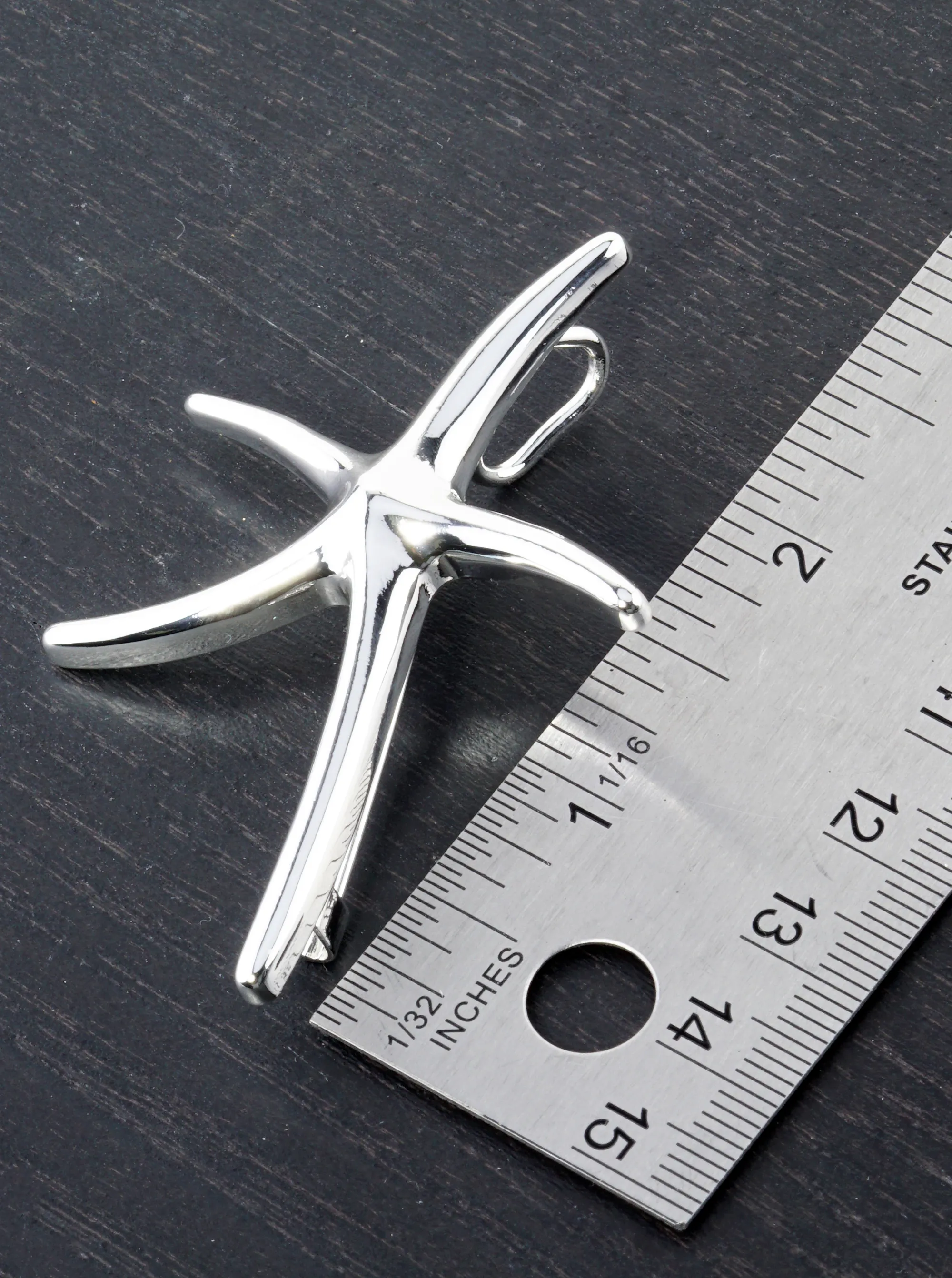 Polished Silver Plated Starfish Pendant for Necklace