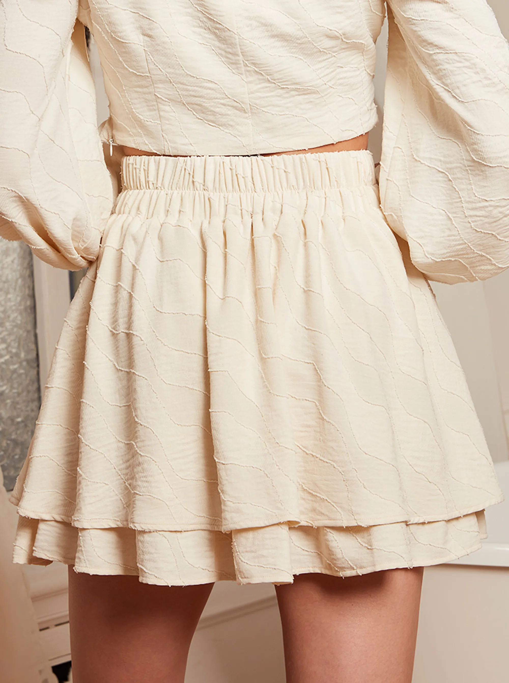 Ripple Pattern Detailing Layered Mini Skirt