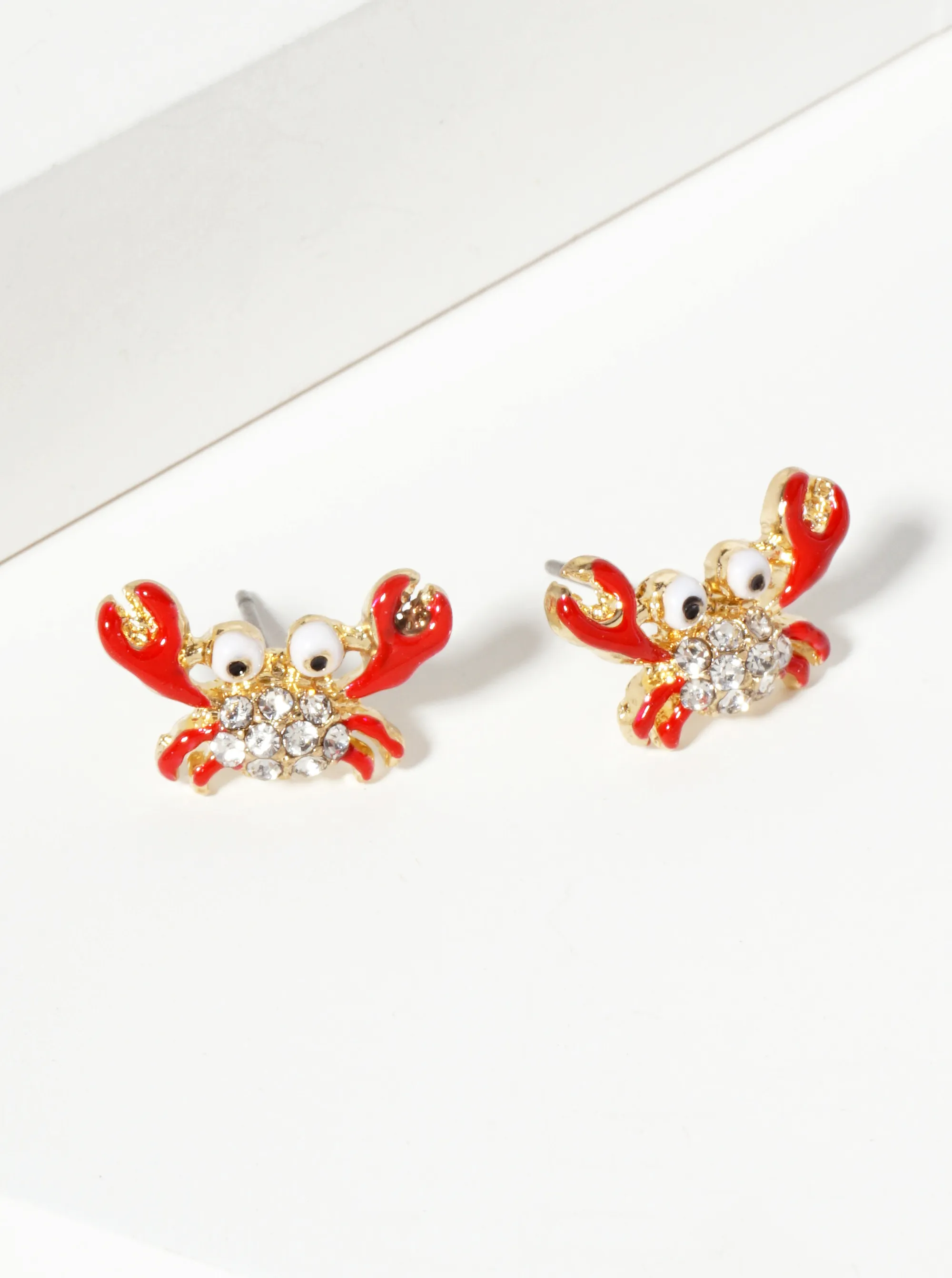 Sea-Life Crystal-Pave Enamel Fun Crab Stud Earrings