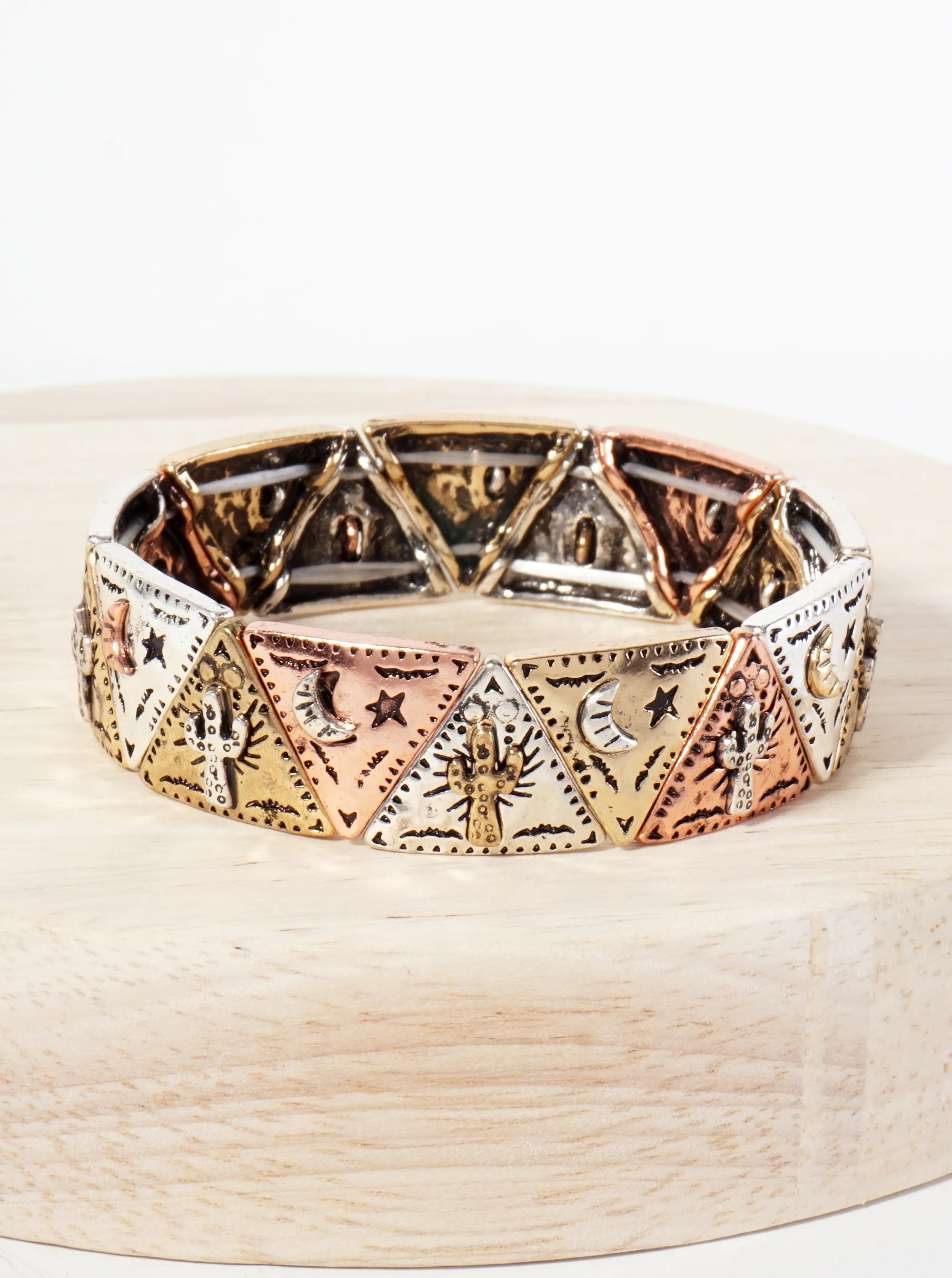 Western-Inspired Cactus Stars Engraved Upside-Down Triangle Geometric Stretch Bracelet