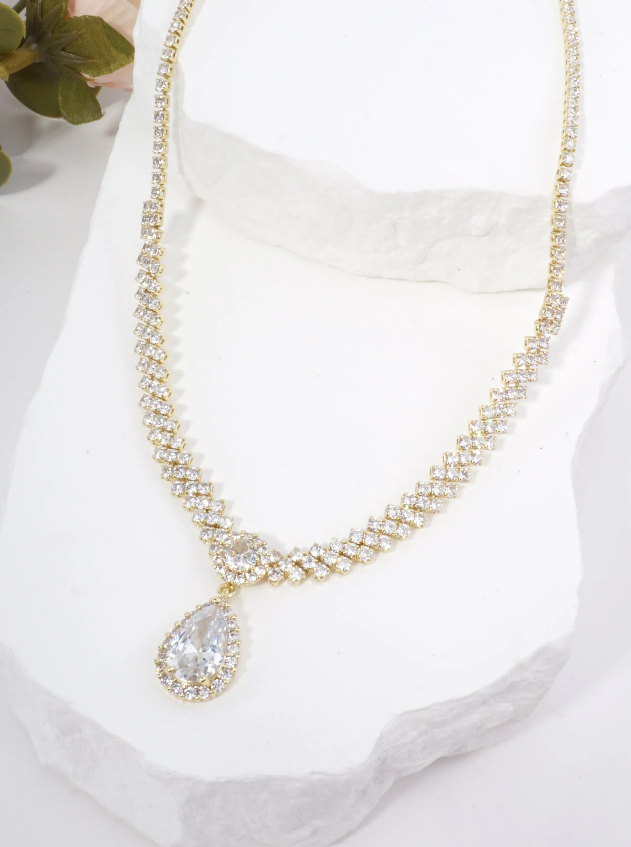 Teardrop Pave Tennis Necklace Design