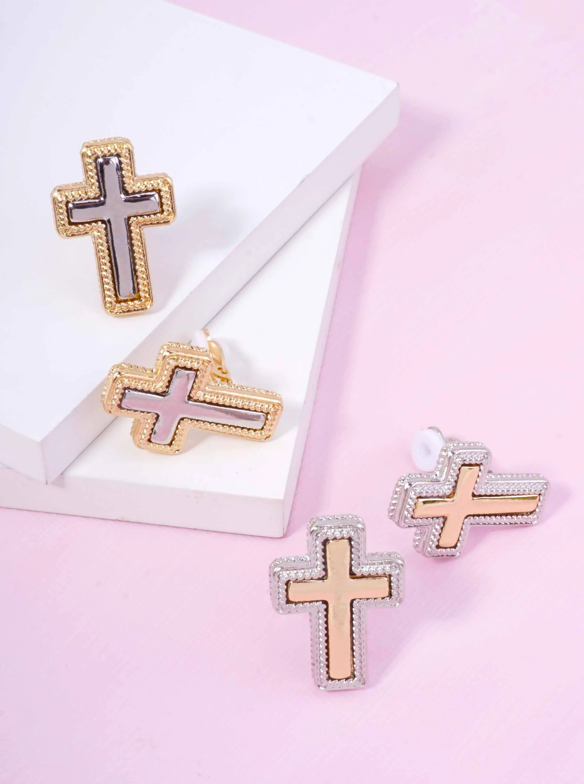 Two-Tone Polished Rope Cross Clip-on Earrings GDRH
